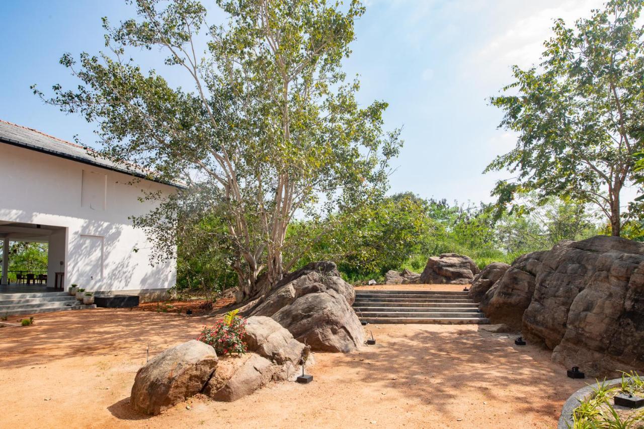 Ceylon Breeze Sigiriya Otel Dış mekan fotoğraf