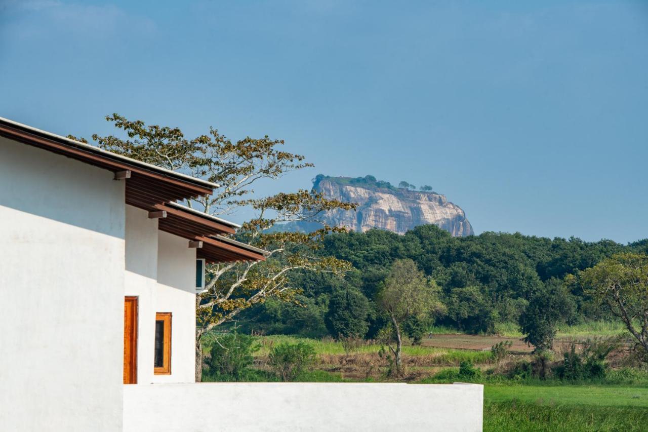 Ceylon Breeze Sigiriya Otel Dış mekan fotoğraf