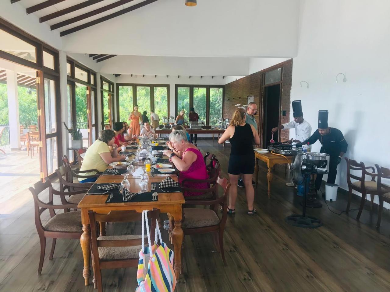 Ceylon Breeze Sigiriya Otel Dış mekan fotoğraf